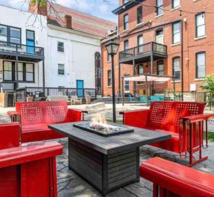 2Br Unit W/ Cinema Room In Nulu Louisville Zewnętrze zdjęcie